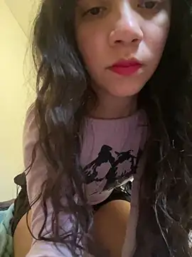 Snapshot of Morena__Florr chatting on June 20, 2026, 11:15 am Morena Florr online show from June 20, 2026, 11:15 am