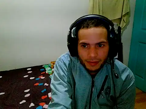 Snapshot of johancastw chatting on July 22, 2026, 6:59 am johancastw online show from July 22, 2026, 6:59 am