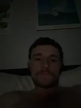 Snapshot of Youngndumbbuthung chatting on March 26, 2026, 5:55 pm Youngndumbbuthung online show from March 26, 2026, 5:55 pm