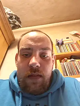 fettgail-0507 online show from March 27, 2026, 5:03 pm