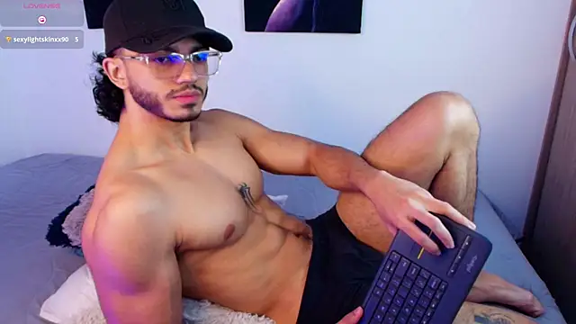 IamAxel03 online show from June 10, 2026, 6:09 pm