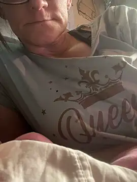 Casidy1 online show from April 20, 2026, 7:59 pm