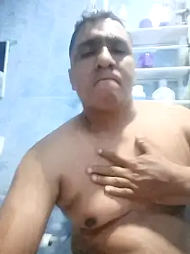 luis20212 online show from April 20, 2026, 8:50 am