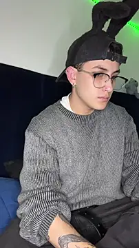 J Bunny1 online show from March 31, 2026, 12:12 am