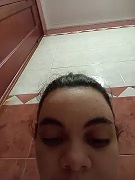 Snapshot of LunaLu_MM chatting on March 28, 2026, 4:02 am LunaLu MM online show from March 28, 2026, 4:02 am