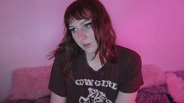 Snapshot of April__kittyy chatting on May 18, 2026, 3:06 am April kittyy online show from May 18, 2026, 3:06 am