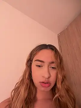 barbievictoria online show from April 29, 2026, 11:22 pm