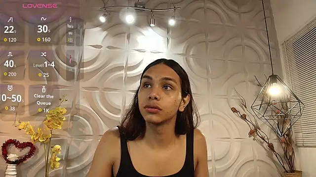 KristinaGriner online show from May 29, 2026, 12:49 am