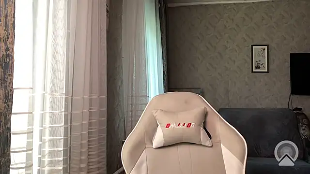 Snapshot of mason_silver chatting on June 19, 2026, 9:15 am mason silver online show from June 19, 2026, 9:15 am