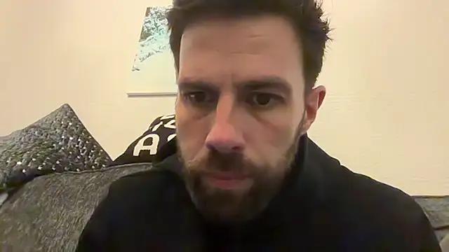 Snapshot of DaveRoyale chatting on March 29, 2026, 11:23 am DaveRoyale online show from March 29, 2026, 11:23 am