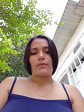 Snapshot of scarletmouse chatting on March 28, 2026, 7:59 pm scarletmouse online show from March 28, 2026, 7:59 pm