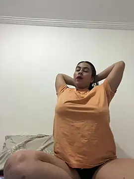 SidneyRoux online show from April 11, 2026, 12:07 am