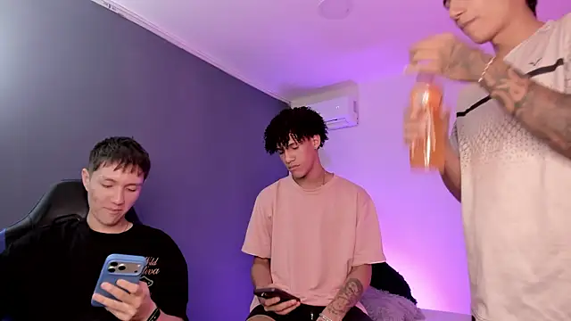 Good boys18 online show from June 24, 2026, 8:50 pm