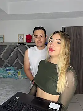 SamandThiago online show from April 2, 2026, 4:19 am