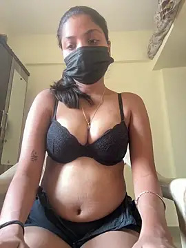 NainaHotty1 online show from April 21, 2026, 8:43 am