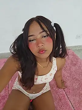 Snapshot of Pretty_karol chatting on June 8, 2026, 12:49 pm Pretty karol online show from June 8, 2026, 12:49 pm