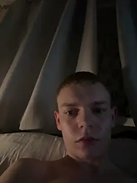 Ricowhiteteeth online show from March 28, 2026, 4:13 am