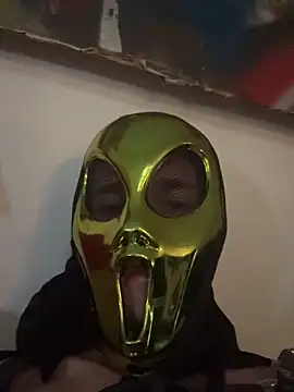 Snapshot of blondes99 chatting on March 28, 2026, 6:58 am blondes99 online show from March 28, 2026, 6:58 am