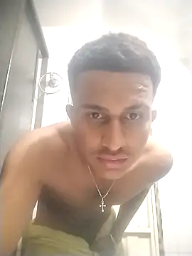 ianruiz02 online show from March 29, 2026, 4:36 am