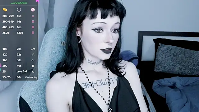H3xD0ll online show from June 1, 2026, 11:32 am