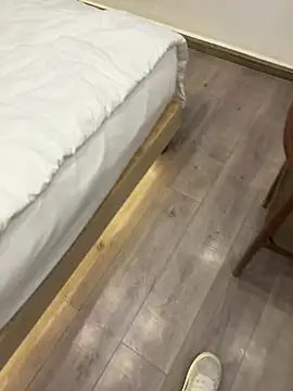 Snapshot of yingzi003 chatting on March 31, 2026, 4:20 pm yingzi003 online show from March 31, 2026, 4:20 pm