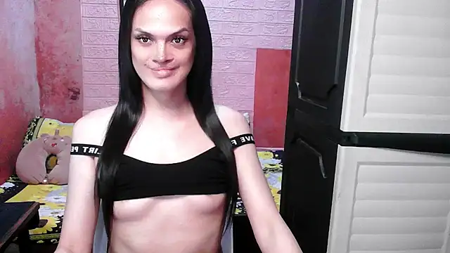 Bella CiaoX online show from April 23, 2026, 7:37 pm