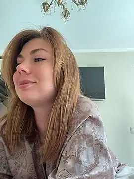 Snapshot of AriaPureTemptation chatting on July 11, 2026, 4:35 am AriaPureTemptation online show from July 11, 2026, 4:35 am