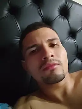 Snapshot of camiloangel119 chatting on March 28, 2026, 6:53 pm camiloangel119 online show from March 28, 2026, 6:53 pm