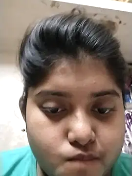 dreamdollx online show from April 5, 2026, 8:04 pm