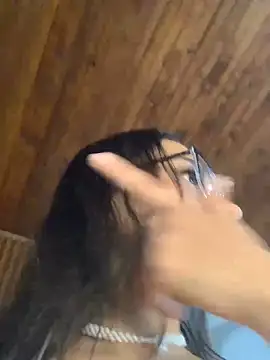 Snapshot of leticiarousse chatting on March 28, 2026, 10:55 pm leticiarousse online show from March 28, 2026, 10:55 pm