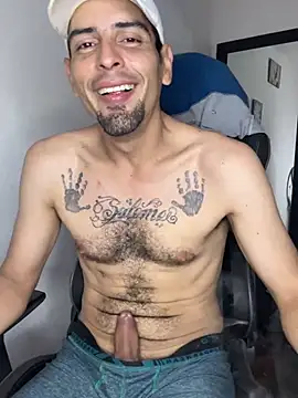 Snapshot of Lherzamxx chatting on March 29, 2026, 5:14 pm Lherzamxx online show from March 29, 2026, 5:14 pm