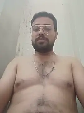 herochoclateboy online show from June 3, 2026, 4:23 pm