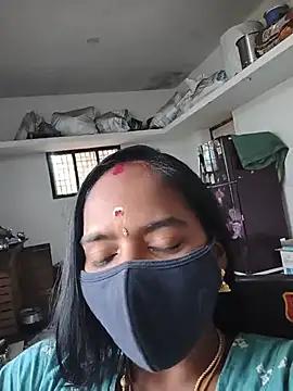 Snapshot of Tamil_Sangeetha chatting on July 18, 2026, 9:51 am Tamil Sangeetha online show from July 18, 2026, 9:51 am