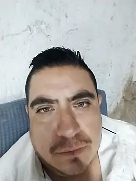 Snapshot of Manuel3910 chatting on June 25, 2026, 4:54 am Manuel3910 online show from June 25, 2026, 4:54 am