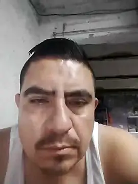 Snapshot of Manuel3910 chatting on July 15, 2026, 6:20 am Manuel3910 online show from July 15, 2026, 6:20 am