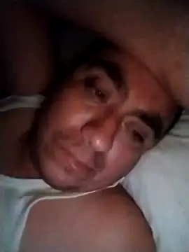 Snapshot of Manuel3910 chatting on May 15, 2026, 7:06 am Manuel3910 online show from May 15, 2026, 7:06 am