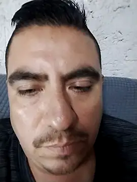 Snapshot of Manuel3910 chatting on July 13, 2026, 5:40 am Manuel3910 online show from July 13, 2026, 5:40 am