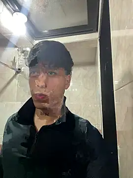 nico herrera   online show from June 28, 2026, 11:22 pm