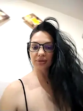 Snapshot of lexxy_hot69 chatting on March 29, 2026, 3:57 pm lexxy hot69 online show from March 29, 2026, 3:57 pm