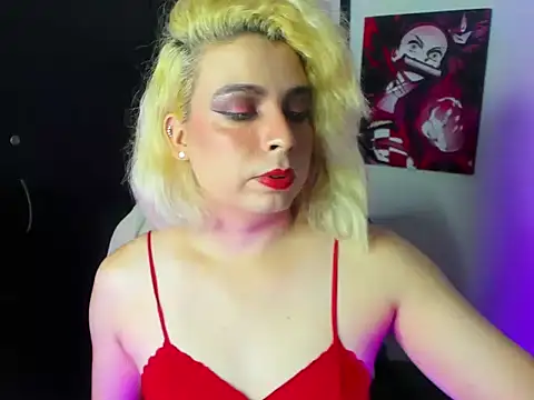 Snapshot of angellfemboy chatting on June 14, 2026, 5:58 pm angellfemboy online show from June 14, 2026, 5:58 pm