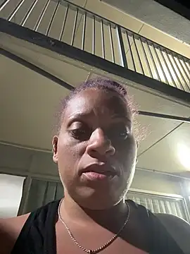 Snapshot of SHY_QUINN chatting on June 7, 2026, 2:17 am SHY QUINN online show from June 7, 2026, 2:17 am
