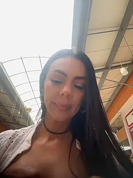 SofiParma online show from July 18, 2026, 10:07 pm