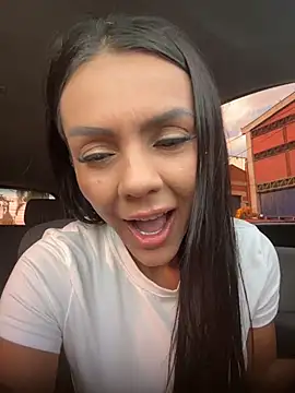 SofiParma online show from July 22, 2026, 9:39 pm