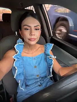 SofiParma online show from July 16, 2026, 10:07 pm