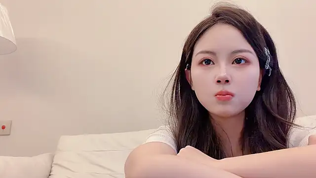 huxierbaby online show from March 30, 2026, 10:06 am