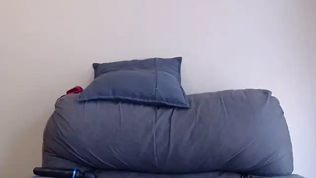 xxZoeyx online show from October 5, 2025, 4:25 am