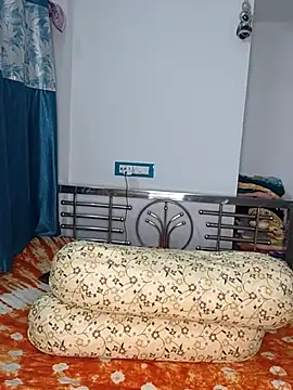 CamGirl Neha online show from July 18, 2026, 7:33 pm