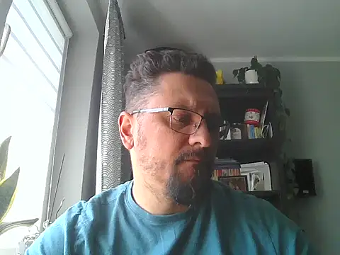 19cmSlave online show from July 22, 2026, 9:55 am