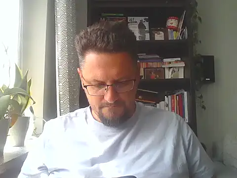 19cmSlave online show from July 14, 2026, 8:52 am