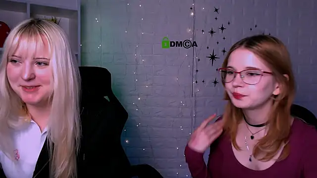 callmevivien online show from April 14, 2026, 1:16 pm